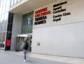 Entrada principal del Centre Cívic Urgell